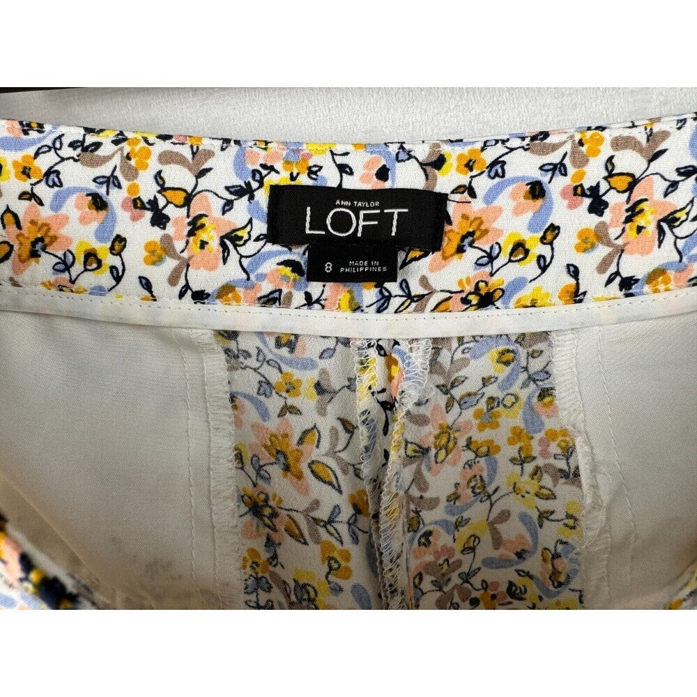 Loft Ann Taylor Short Sz 8 White with Multicolor Floral Print Pleated Flowy Zip