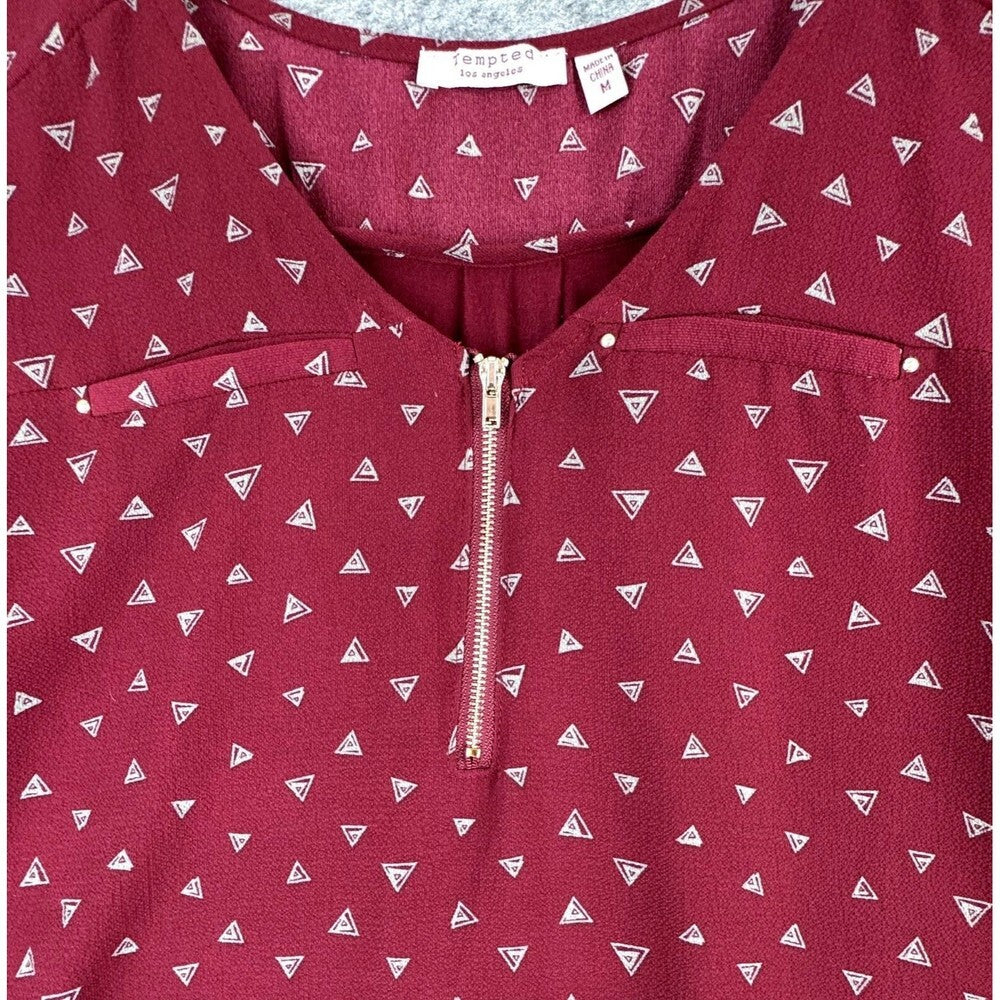 Tempted Los Angeles Women Blouse Burgundy with Gray Triangles V-Neck Zipper Sz M