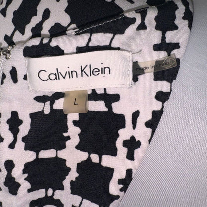 Calvin Klein Top Sz L Black and white Round Neck Pleated front Sleeveless zip