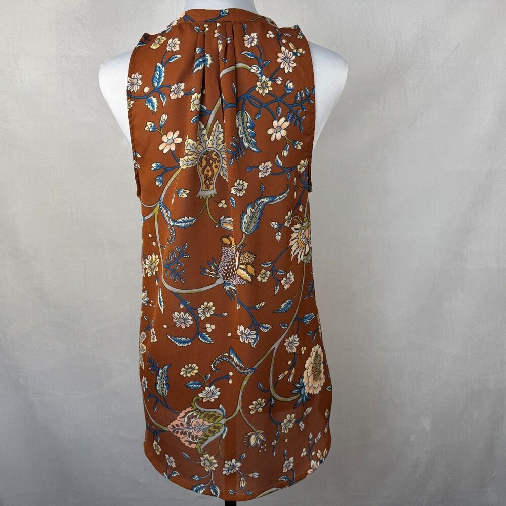 Let it Be Women Sheer Top Sz M Sleeveless Split Neck Hiden buttons