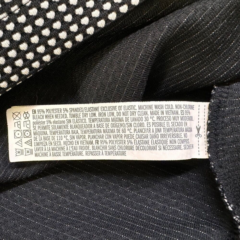 Forever 21 Mini Skirt Sz M Black white hearts stretchy mini bodycon