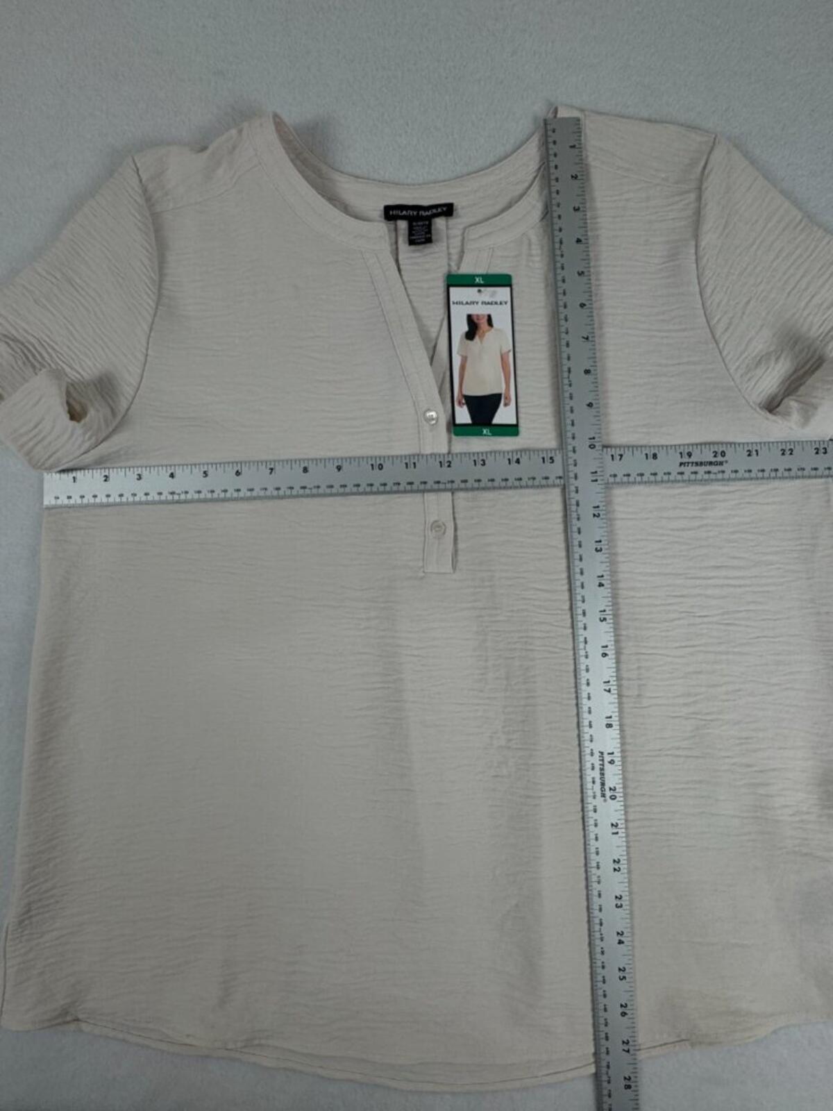 NWT Hilary Radley Beige Textured Short Sleeve Henley Top XL - B2252