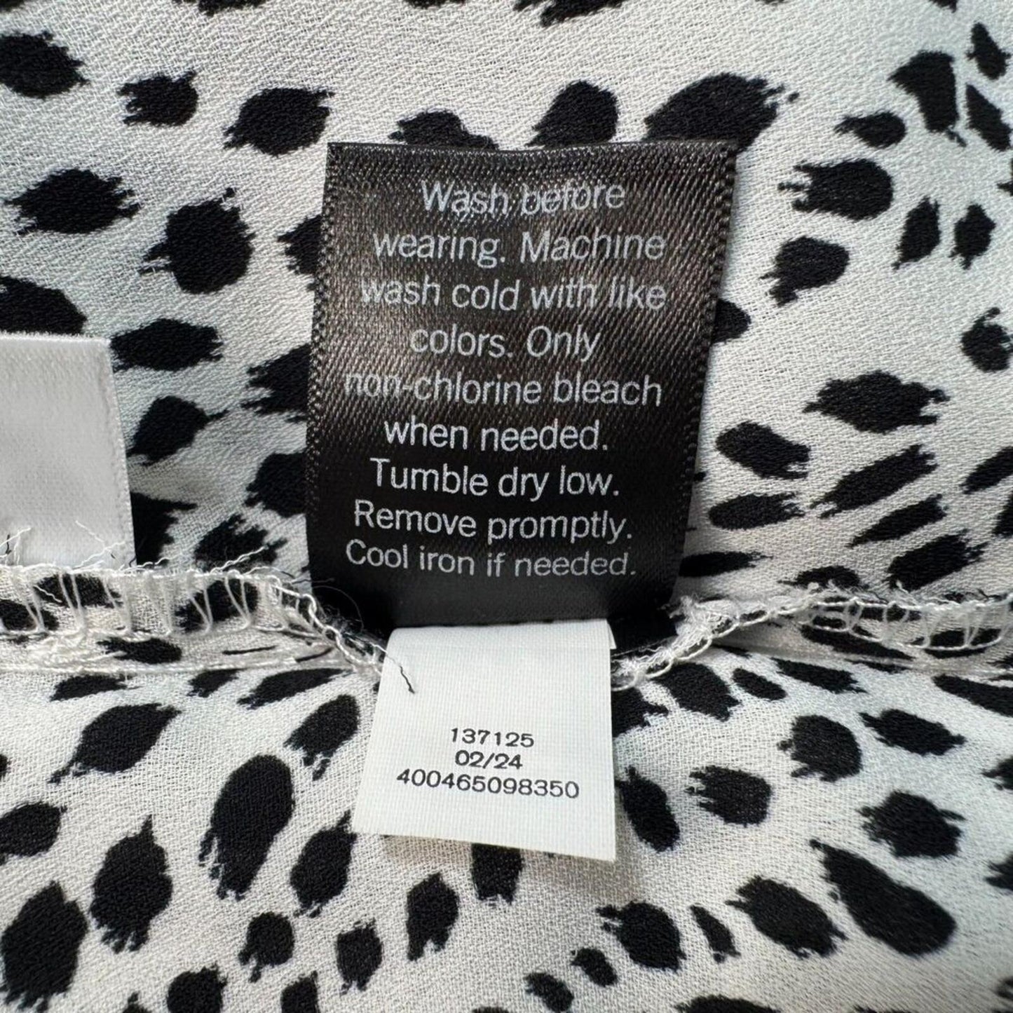 Simply Vera Wang Women Top Sz XXL Black & White Spots VNeck Cap Sleeves