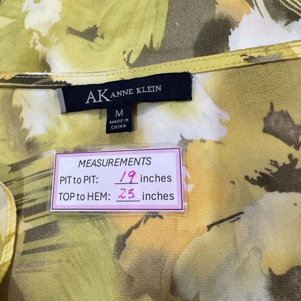 Anne Klein Blouse Sz M Yellow Ruffle VNeck Collar Sleeveless  Button Up Colorful
