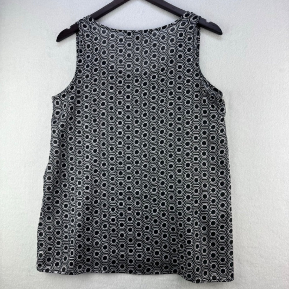Rose & Olive Top Women Sz M Sleeveless Black and white Scoop Neck