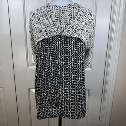 Max Studio Women Halter Top Size Small  Geometric Print Black Beige Sleeveless