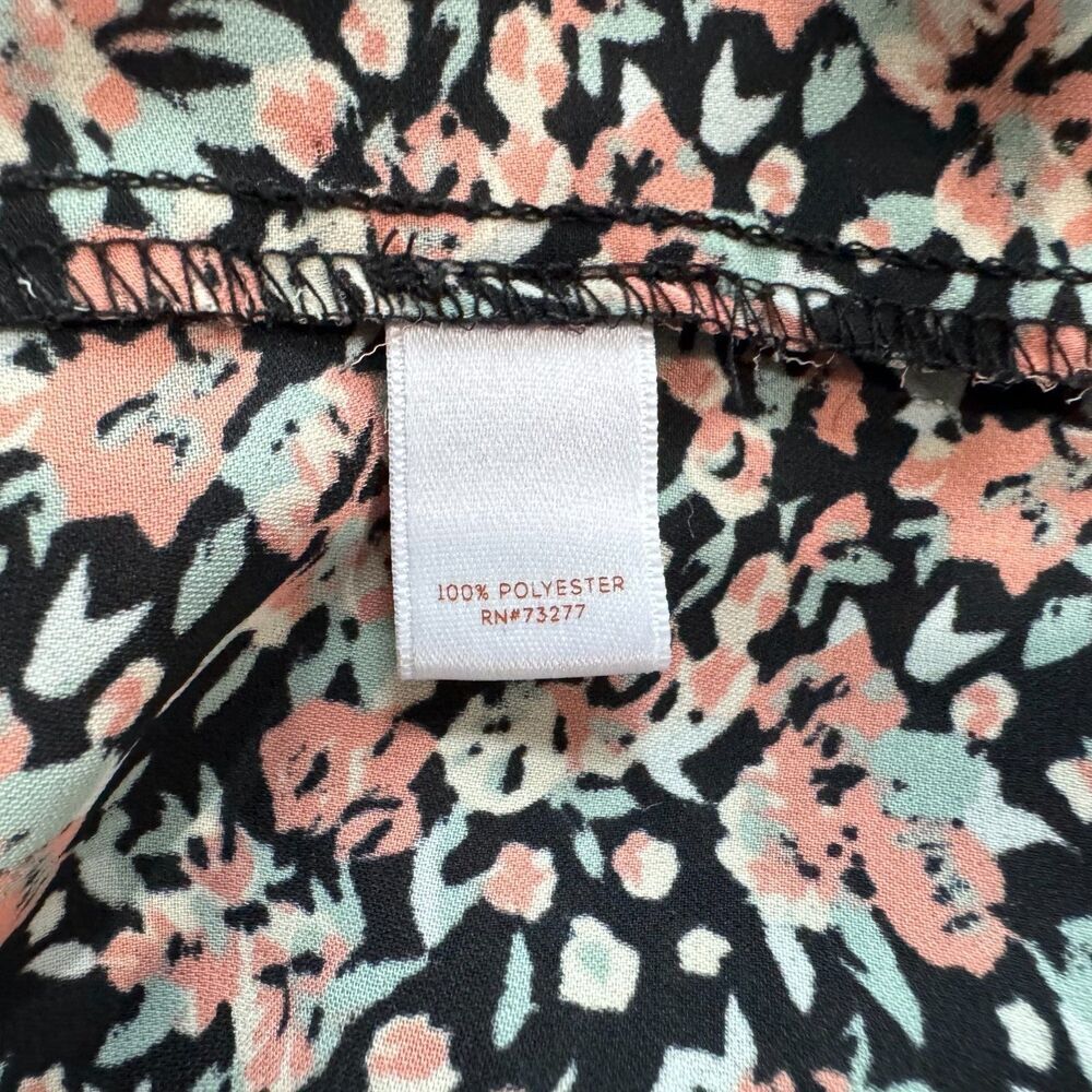 LC Lauren Conrad Top Women Sz L Black Multi Floral Pleated Round Neck Tie Back