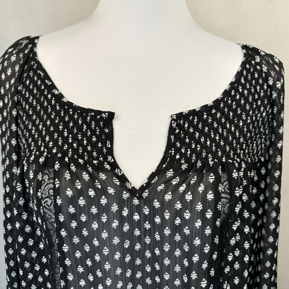 Princess Vera Wang Sz M Sheer Black Top white Print Boho Long Sleeve Split Neck
