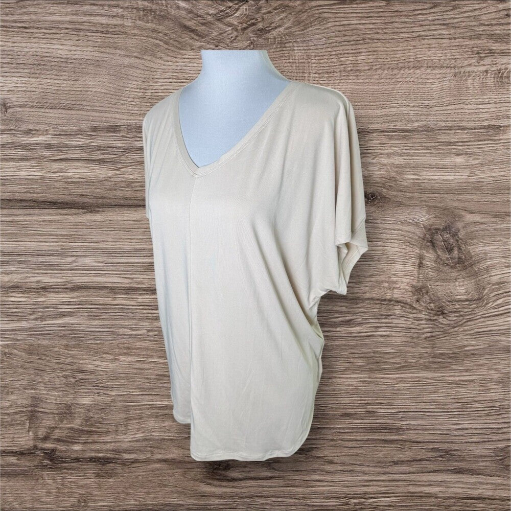 32 Degrees Cool Top Sz L NWT Tan Soft Luxe Short Sleeve V-Neck