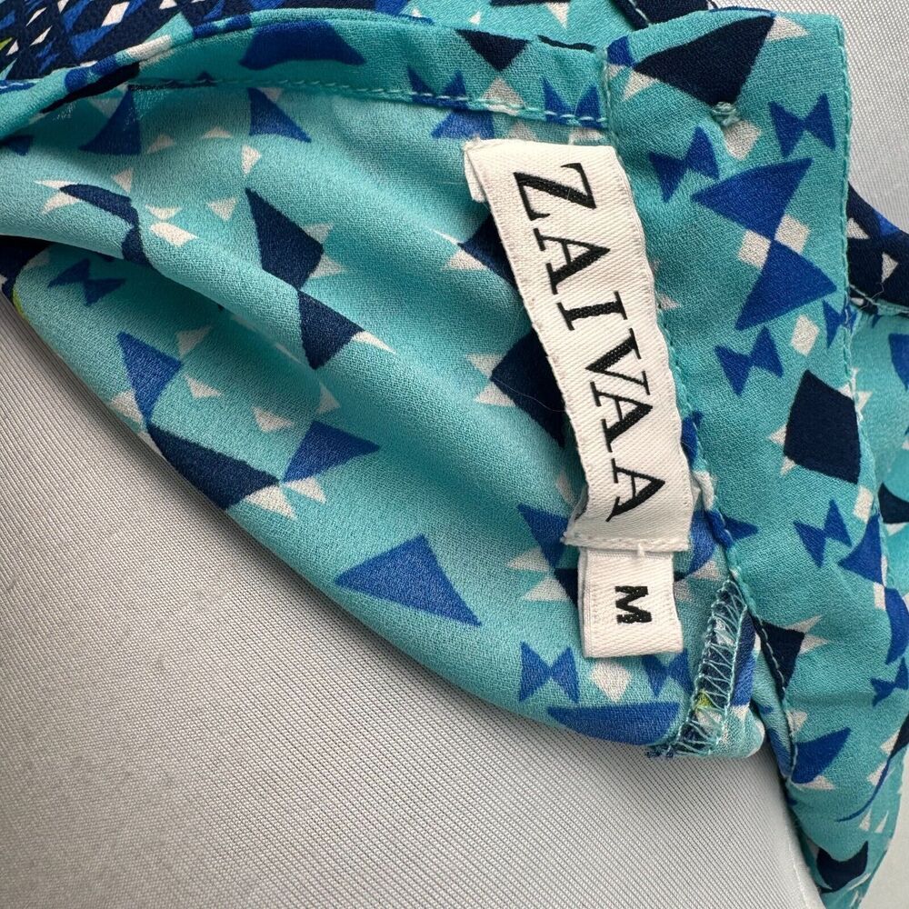 Zaiva A Ladies Blouse Sz M Floral High Crew Neck Sleeveless blue geometric print