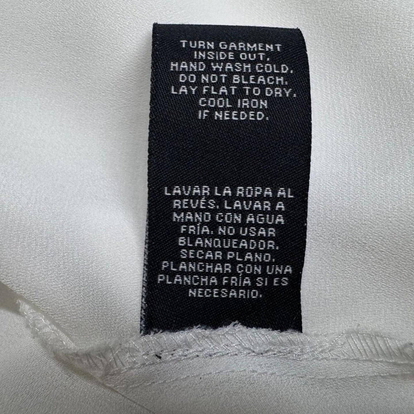 Zac & Rachel Top Sz M Sheer White Blouse Crochet Design On Front Sleeveless