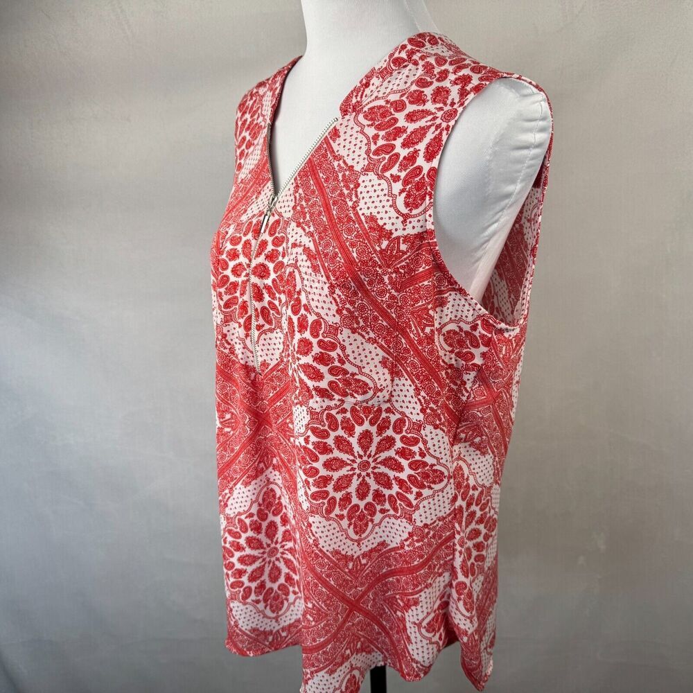 Soho NYC Jeans Women Sz L Sheer Red Paisley Tank Top Pockets Front Zipper Accent