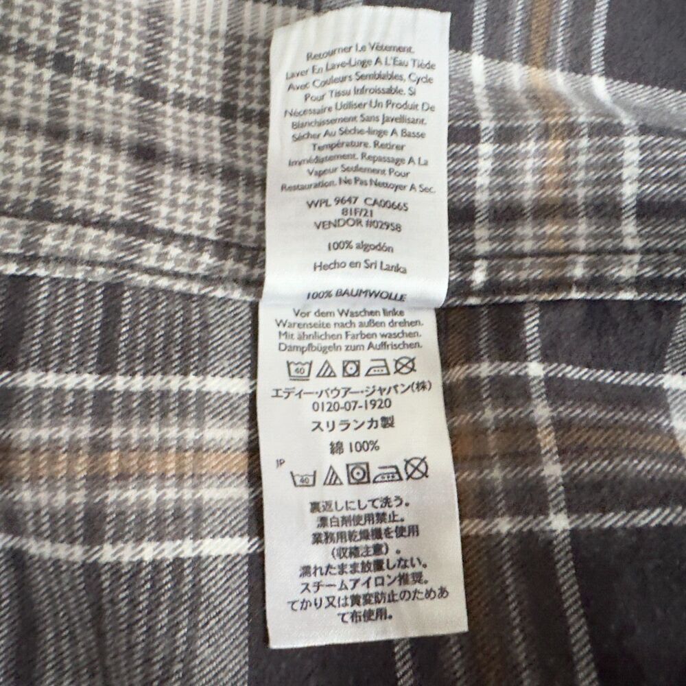 Eddie Bauer Men Sz S Flannel Shirt Black/Gray Plaid Long Sleeve Cotton Button Up