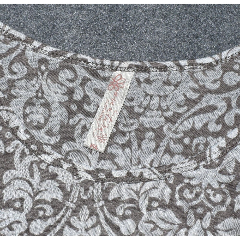Aventura women's top taupe pullover long sleeve - Size M