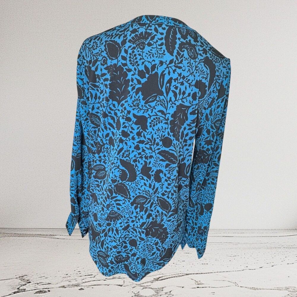 Ann Taylor Top Sz XS Blue Floral Print Stretch V Neck Pleat Long Cuffed Sleeve
