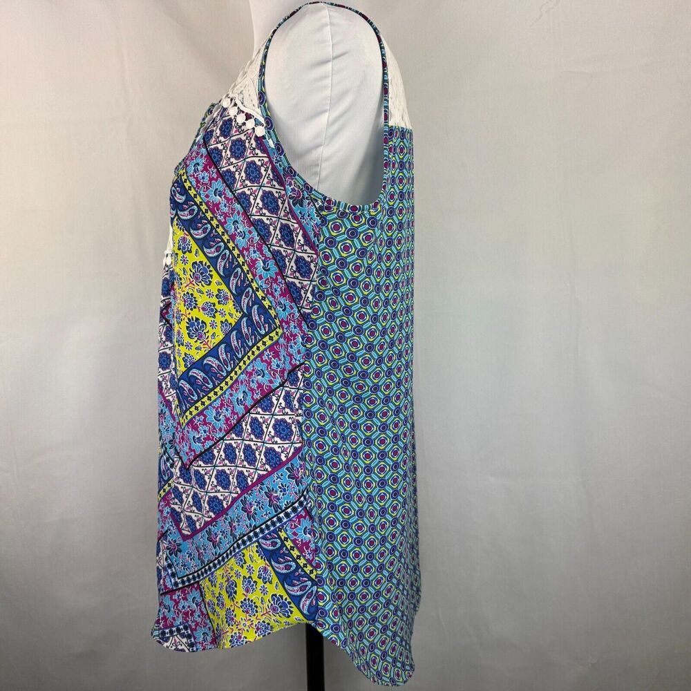 Zac & Rachel Ladies Top Sz M Multicolor with white lace round neck front tie
