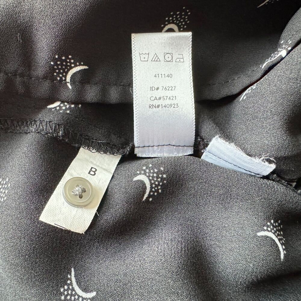 Loft Top Ladies Sz S Black Moon Print V-Neck Long Sleeves Peplum
