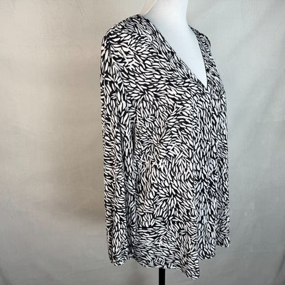Vince Camuto Black White Top Sz XXL VNeck Elastic Cuff Long Sleeve Pullover