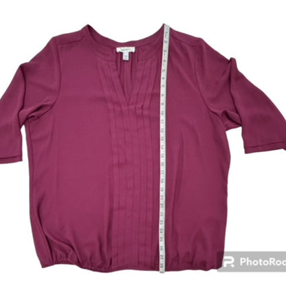 Dressbarn Burgundy Pleated Blouse Sz 2X V-Notched Neckline 3/4 sleeve
