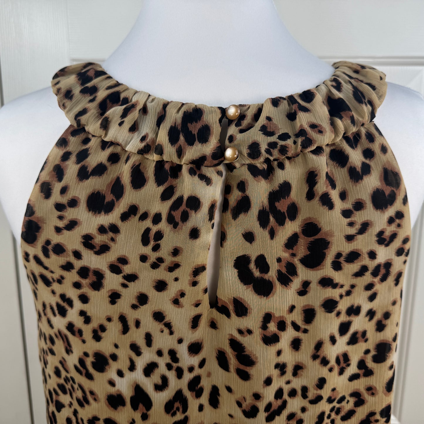 AGB Women’s Leopard Print Sleeveless Blouse Size M Floral Accent