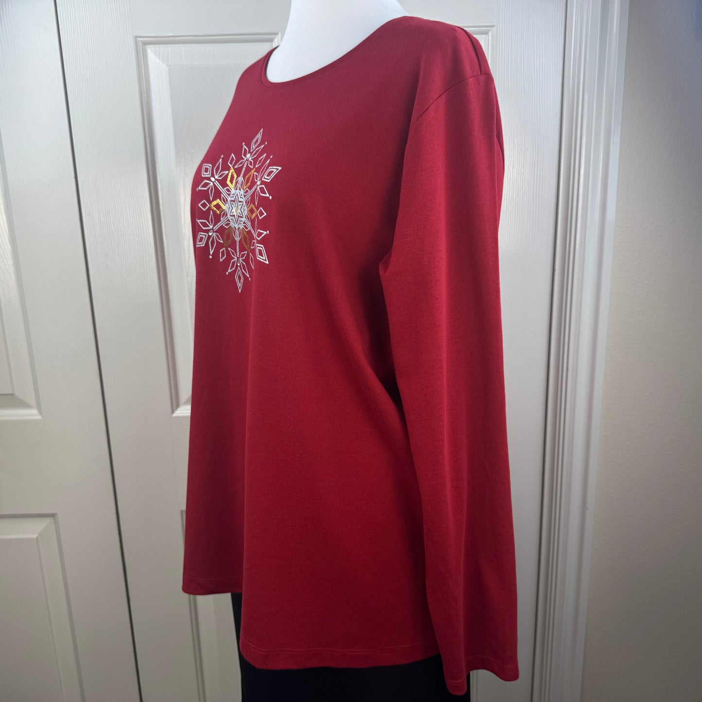 Croft & Barrow Women's Christmas Snowflake Embellished Top Red Plus Size 2X