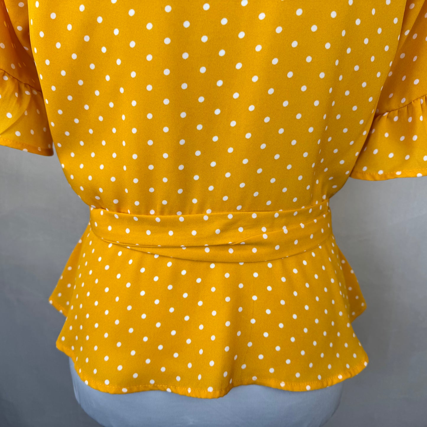 Forever 21 Blouse Sz M Peplum Wrap Polka Dot Ruffle Sleeve Butterscotch