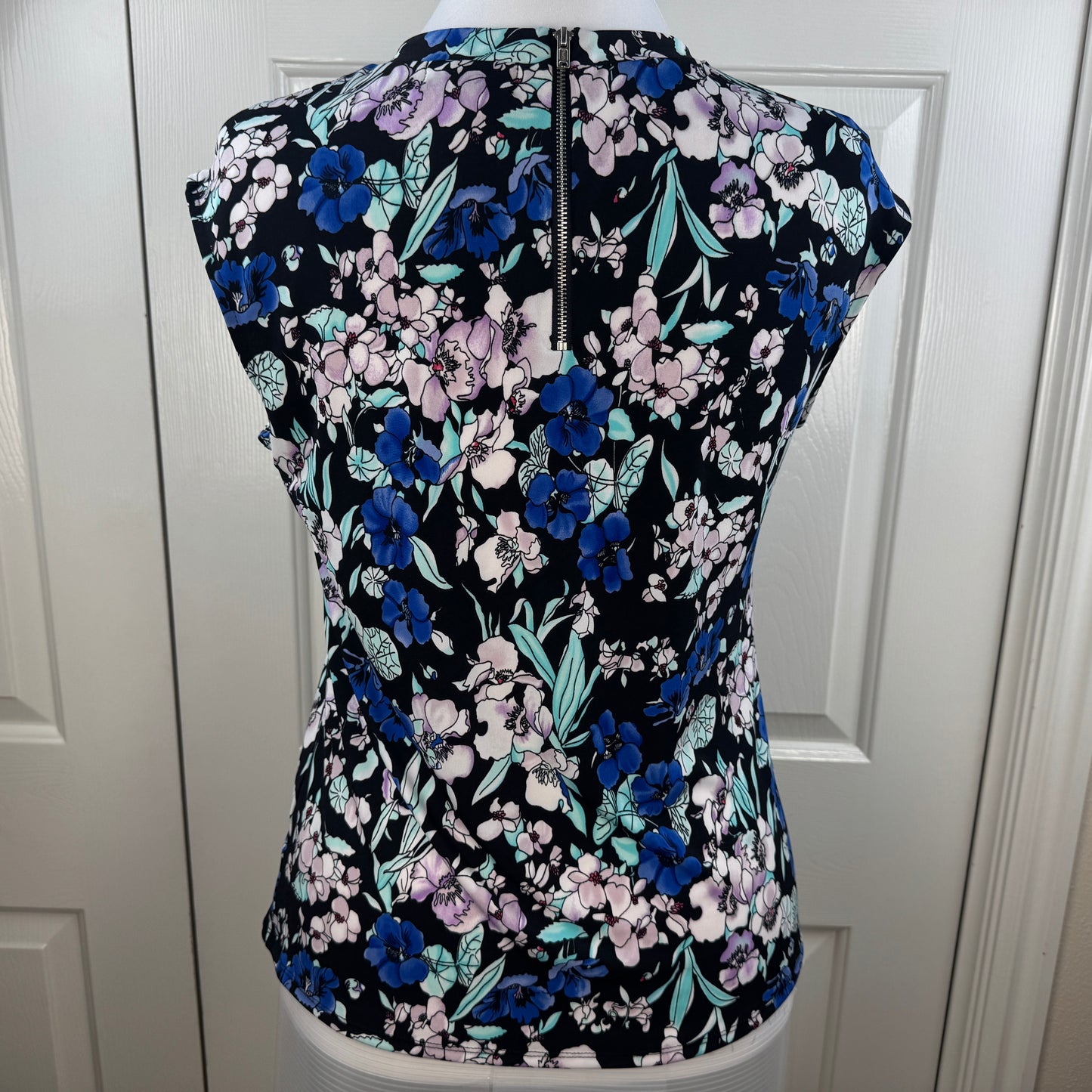 Liz Claiborne Women's Floral Pleated Neck Cap Sleeve Blouse Black Blue Size S