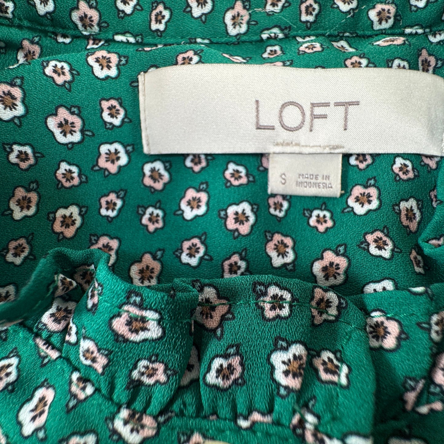 LOFT Women’s Green Floral Ruffle Sleeveless Blouse Size S