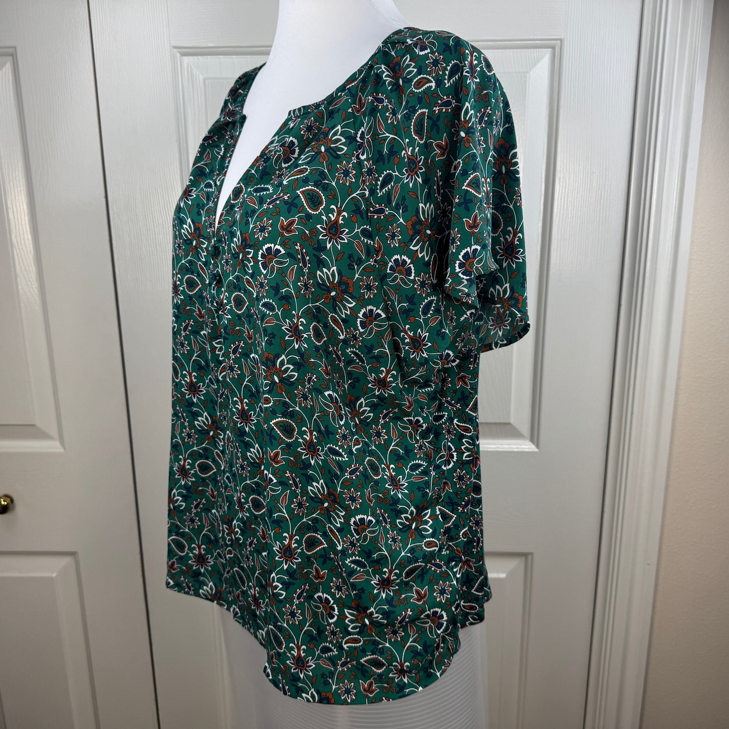 LOFT Women's Green Floral Paisley Split Neck Short Sleeve Blouse Size XL
