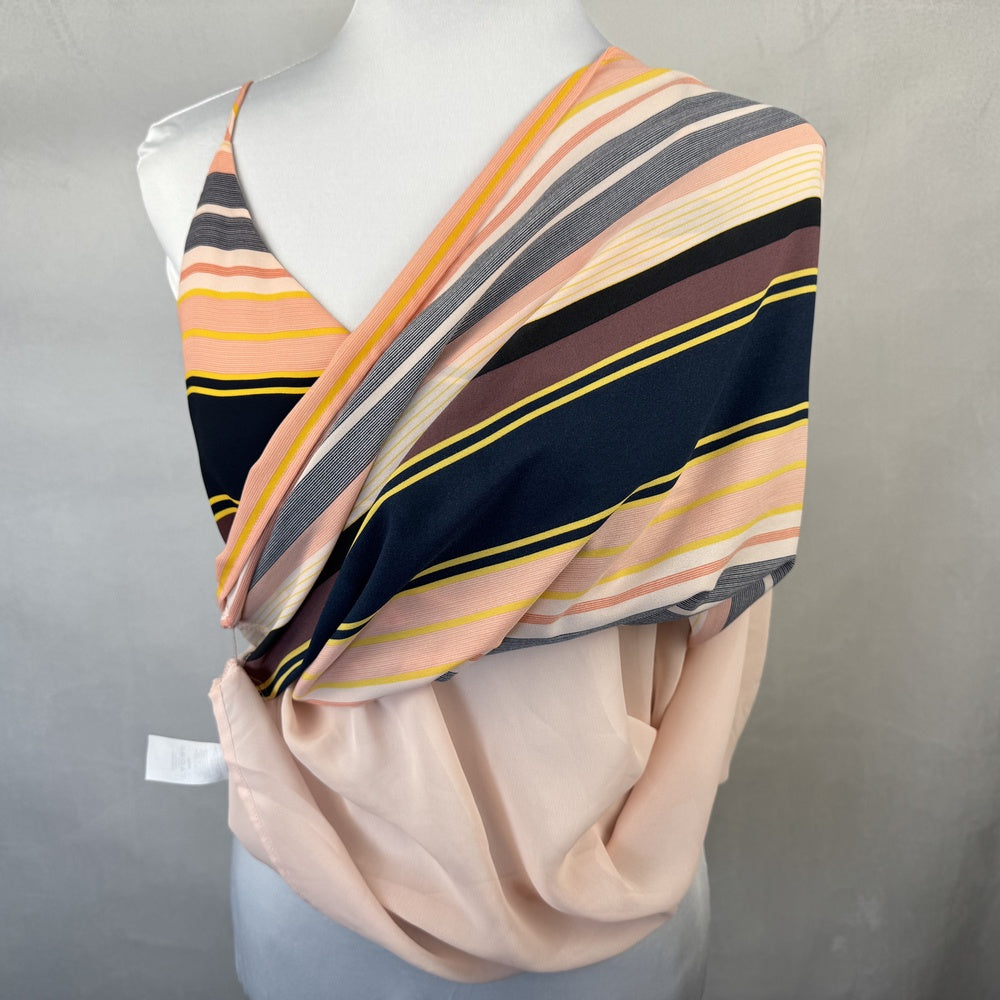 Liner view of Loft striped top in a Mannequin with a plain background