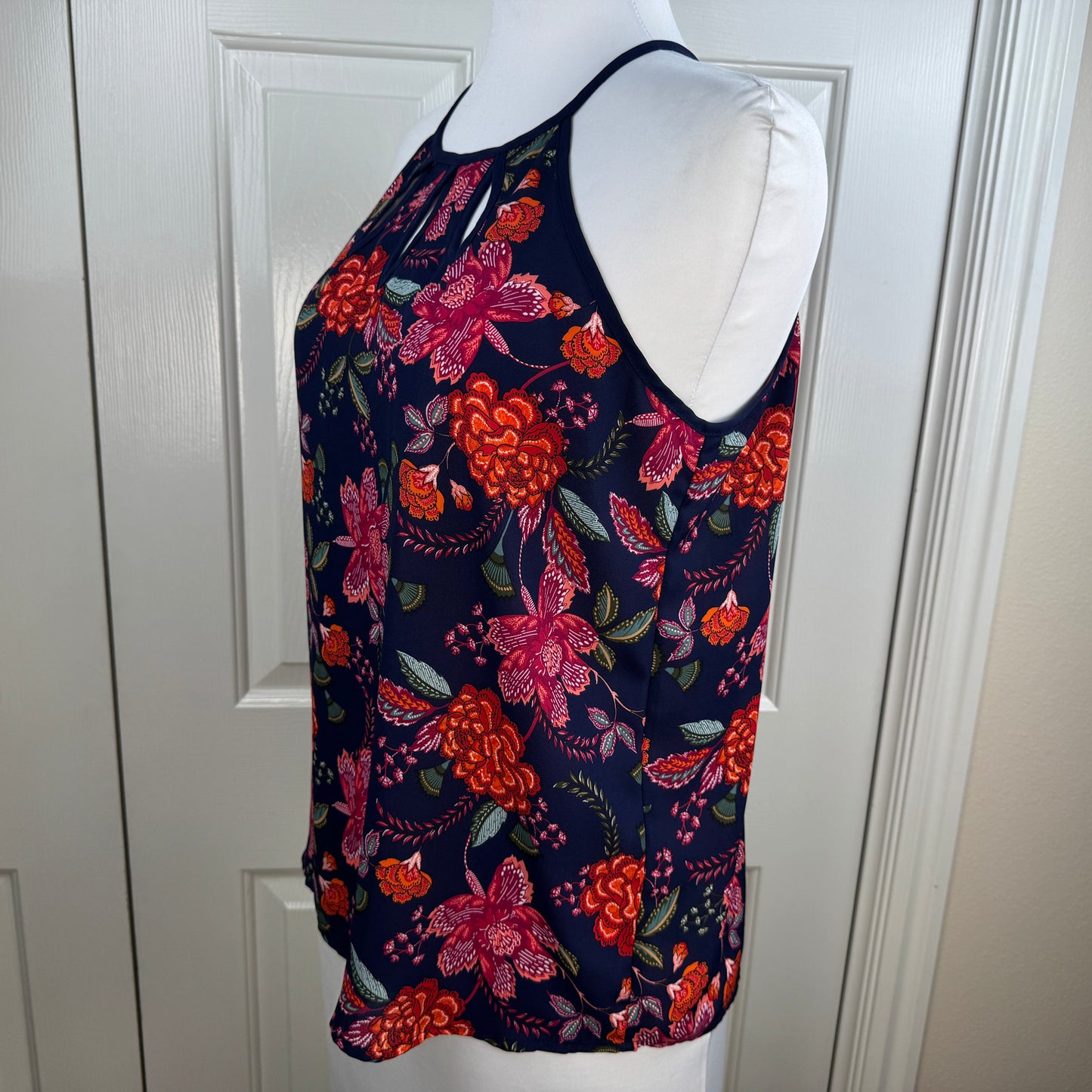 PaperMoon Women's Navy Floral Halter Keyhole Sleeveless Blouse Size M