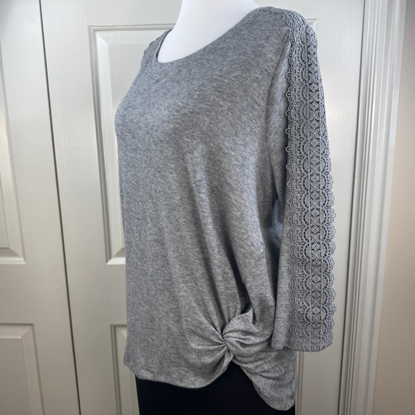 Retrology Women's Lace Sleeve Side Twist Knit Top Gray Plus Size 2X