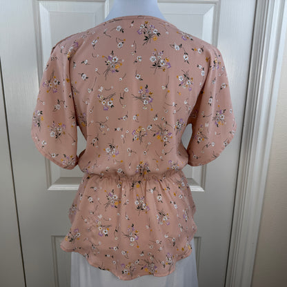 Sienna Sky Floral Peplum Blouse Peach Pink V-Neck Button Front Size XS