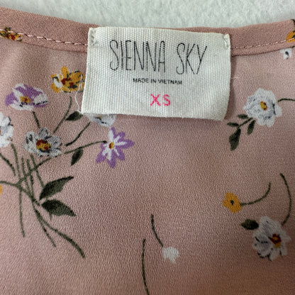 Sienna Sky Floral Peplum Blouse Peach Pink V-Neck Button Front Size XS