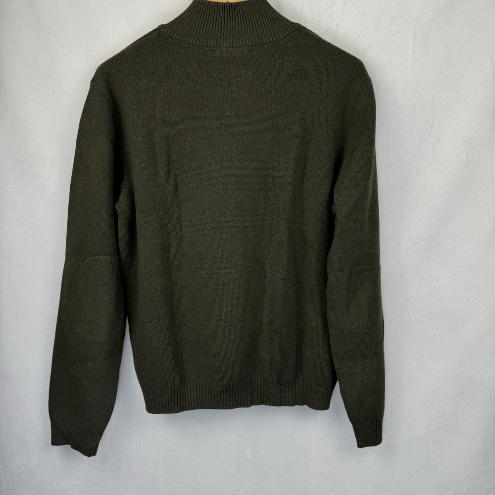 Dark green sweater on a light gray background size L