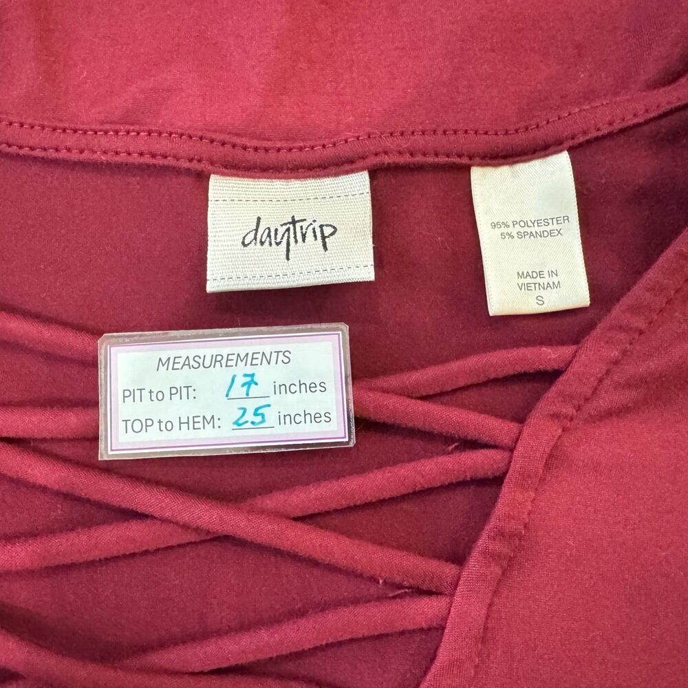 Daytrip Top Sz S Burgundy Soft Knit Loop Lace Up Long Sleeve