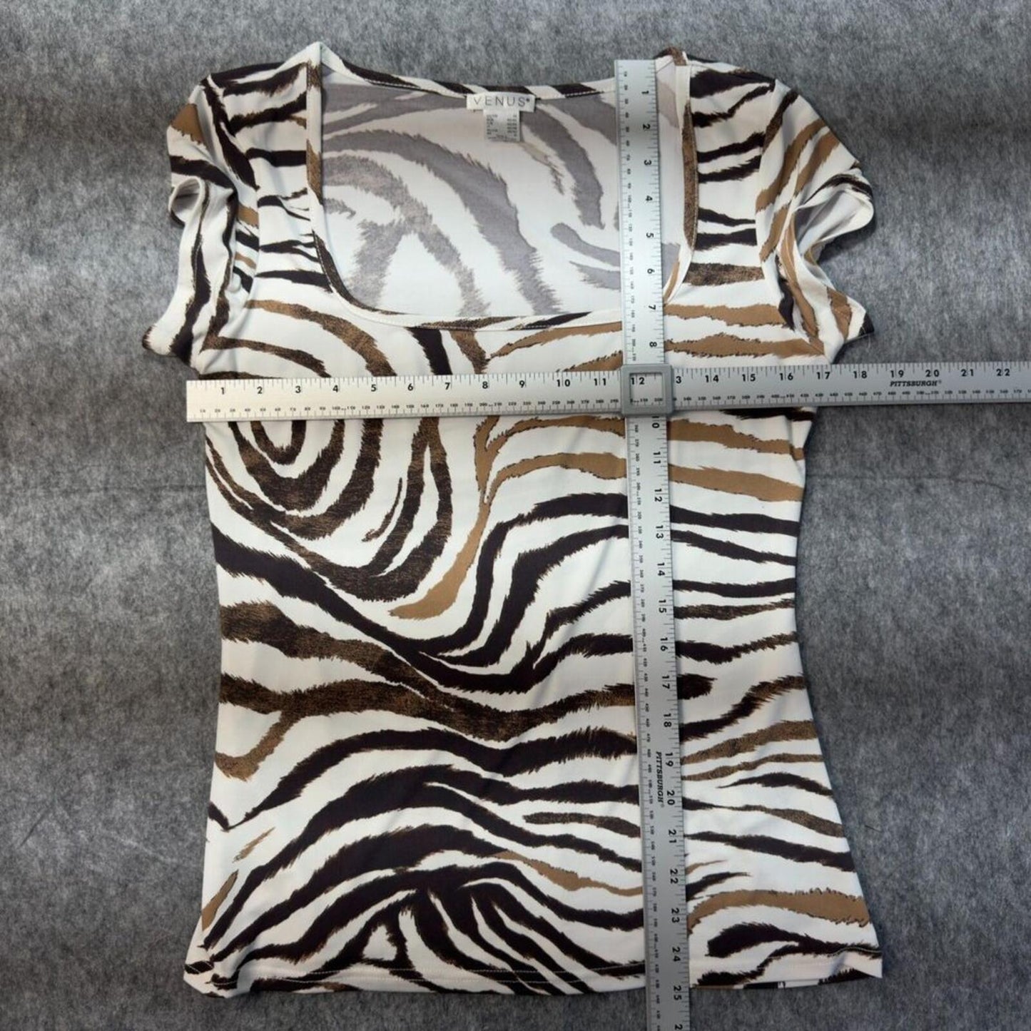 Venus  Women Top Sz M Ivory Zebra Print Square Neck Fitted Stretch Short Sleeve