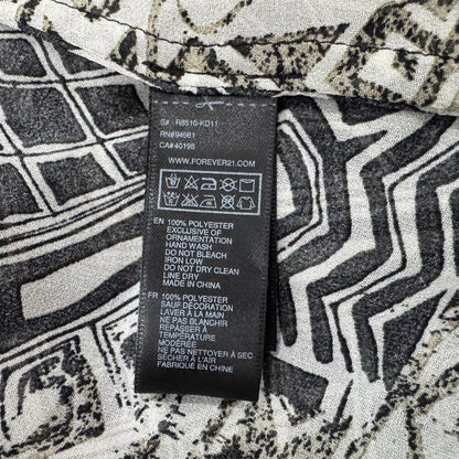 Forever 21 Sheer Tunic Sz M Geometric VNeck Button Down Black Trim Sleeveless
