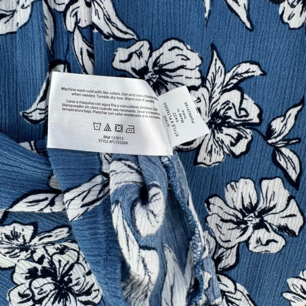 Blusa Peace & Pearls para mujer, talla grande, azul y negra, cuello en V, abotonada, manga corta