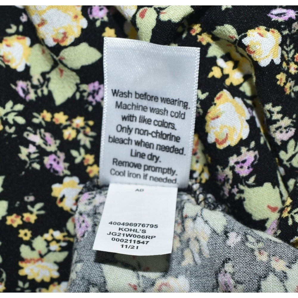 So Goods For Life Juniors Short Sleeve Crop Top V-Neck Floral Black Sz S NWT