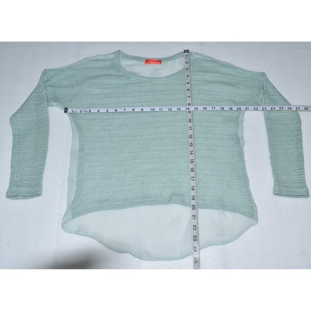Live To Be Spoiled Top Sz L Light Green Round Neck Long Sleeve