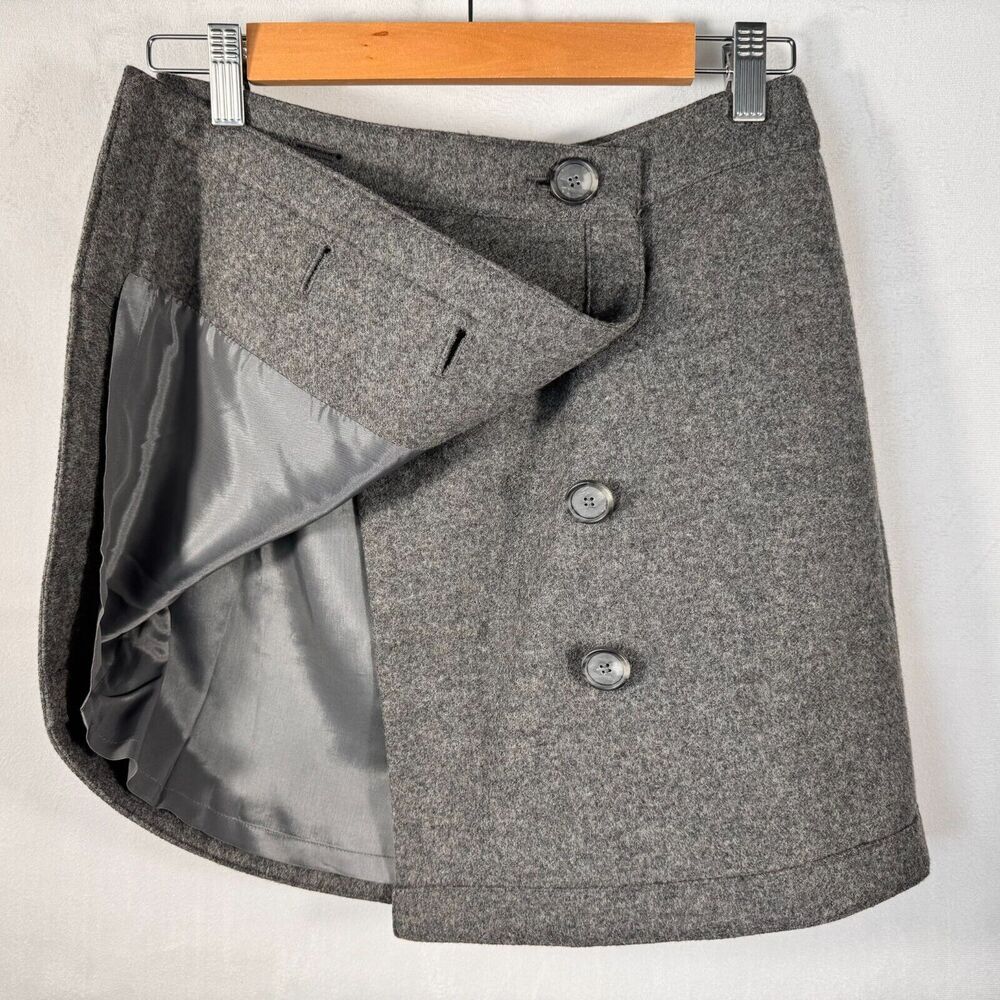 Loft Anne Taylor Skirt Sz 2P Button Wrap faux back pockets back center slit gray