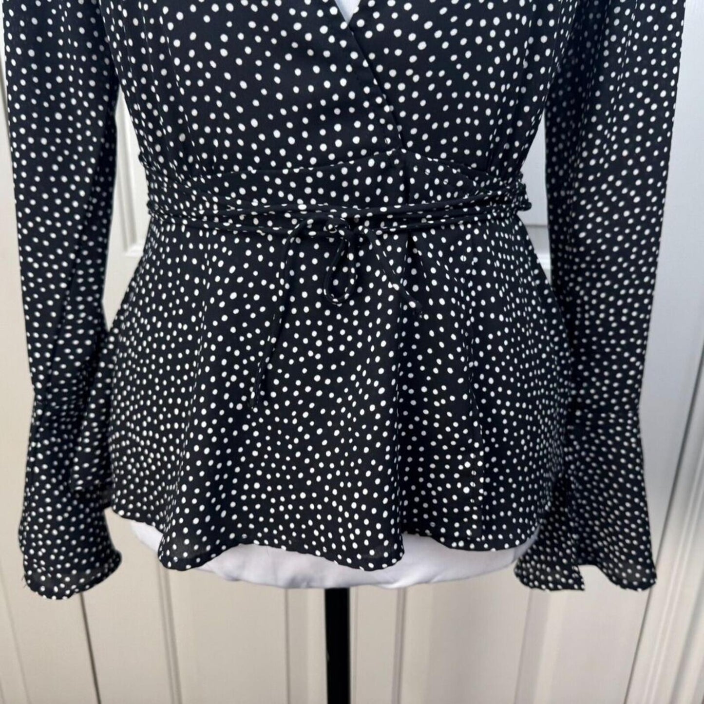 Lulus Women Blouse Sz XS Black White Polka Dot Peplum Wrap Flutter Long Sleeve