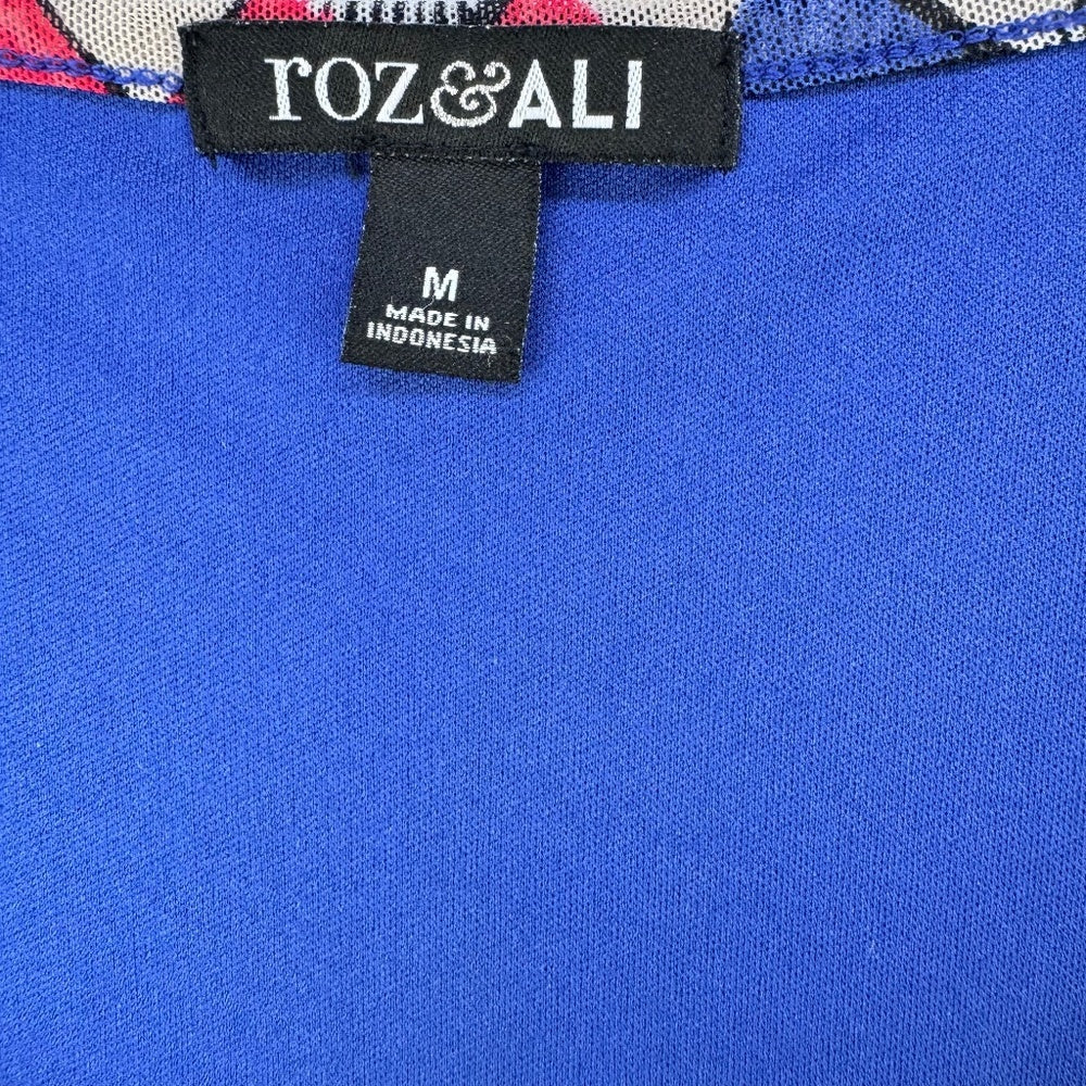 Roz Ali Blouse Women Sz M Tiered ruffle sleeveless triangle print blue red gray