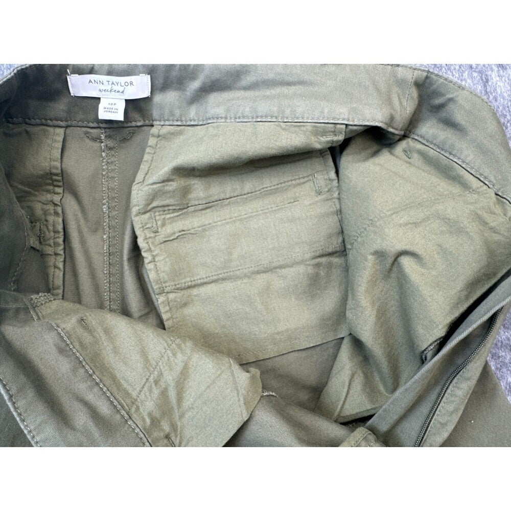Ann Taylor Weekend Straight Pants Sz 10P Olive Green Business Casual Chino