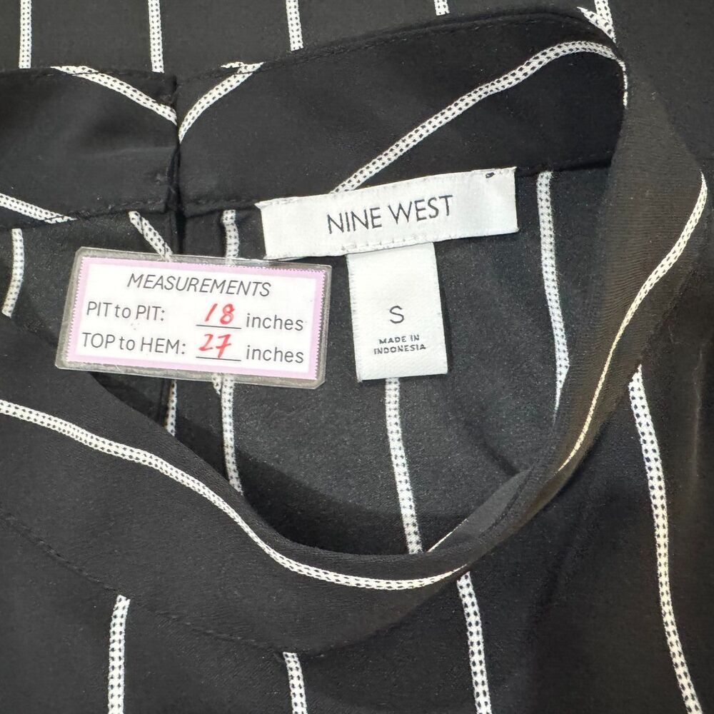 Nine West Top Sz S Black White Striped Sleeveless Mock Neck Slit Sides