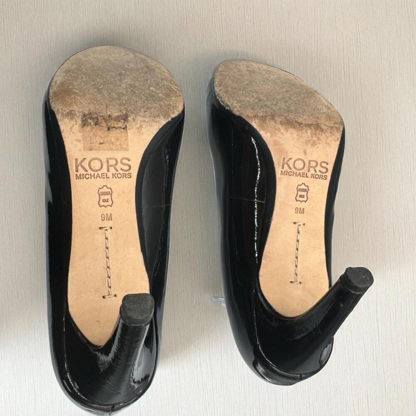 Michael Kors Womens Dress Shoe Pump Sz 9 Black Patent Leather High Heel Stiletto