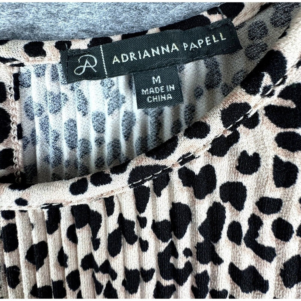 Adrianna Papell  Women Tan and Black Blouse Accordion Short Sleeves Size Medium