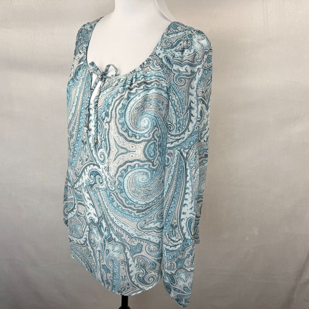 White House Black Market Blouse Sz S Blue Paisley Ruched shoulder Long Sleeve