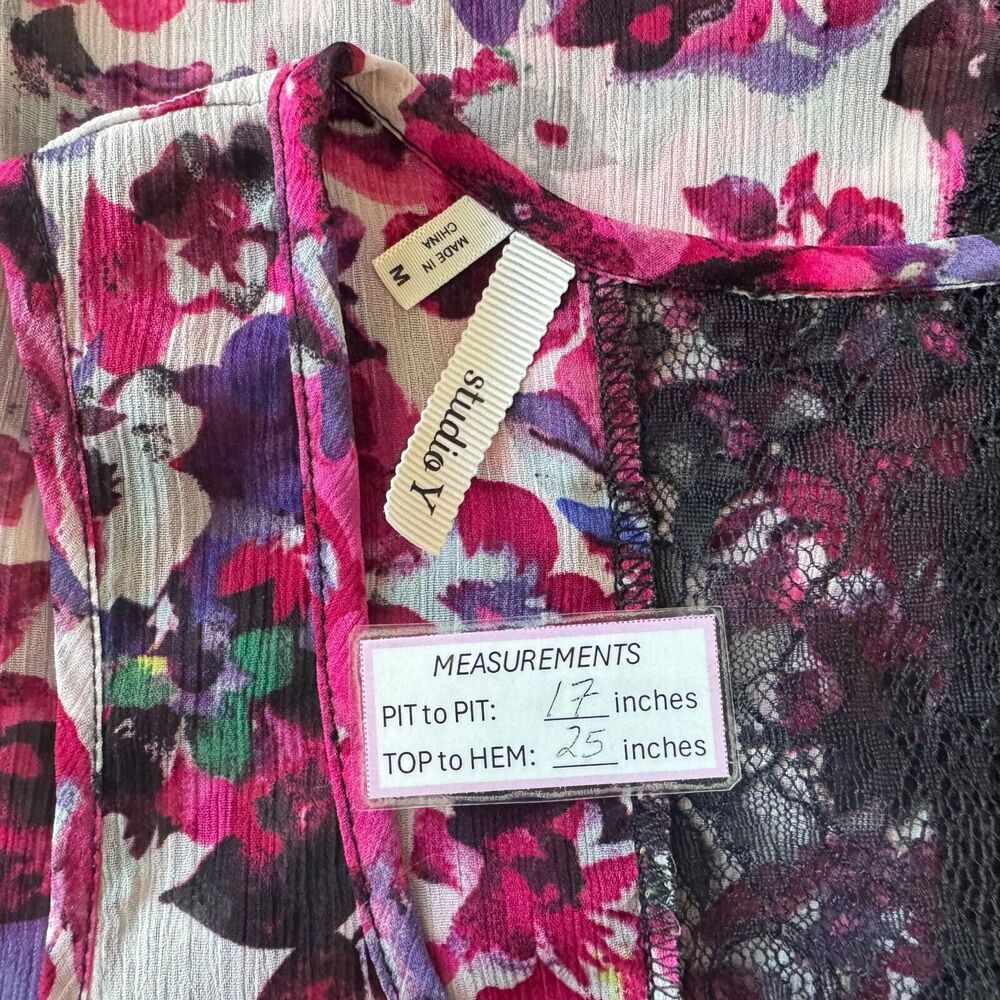 Studio Y Blouse Sz M Multicolor Floral Sheer Back Lace Scoop Neckline Sleeveless